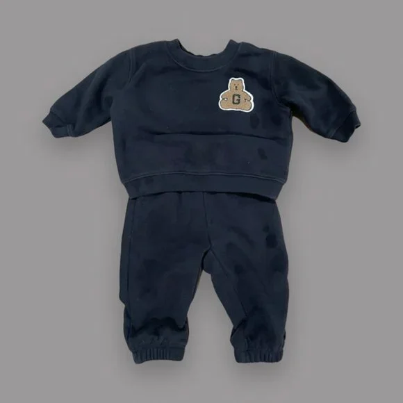 VGUC GAP Black Sweat Set with Bear Chest Patch - Picture 2 of 2